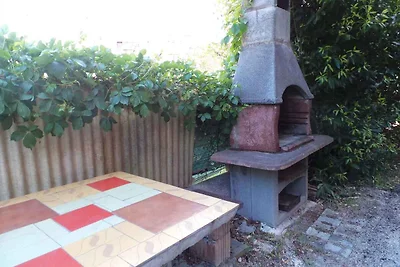 Ferienwohnung mit Balkon und Grillmöglichkeit