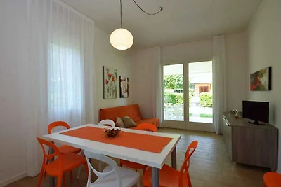 Bungalow mit Garten und Klimaanlage