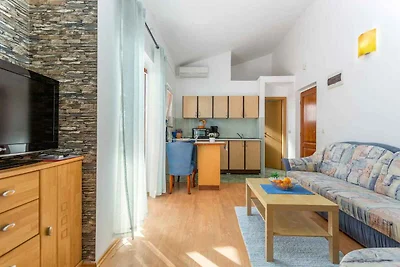 Ferienwohnung mit Klimaanlage und Balkon