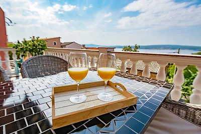 Ferienwohnung mit Meerblick und hochwertiger