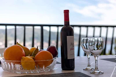 Ferienwohnung mit Meerblick 250 m vom Strand