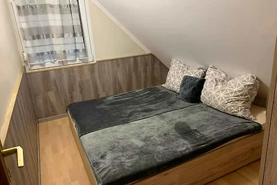 Ferienhaus in Strandnähe mit Terrasse und