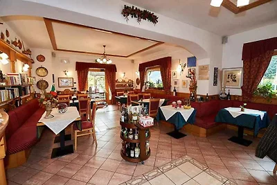 Ferienwohnung mit Balkon und WIFI