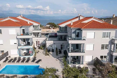 Ferienwohnung mit Terrasse und Klimaanage