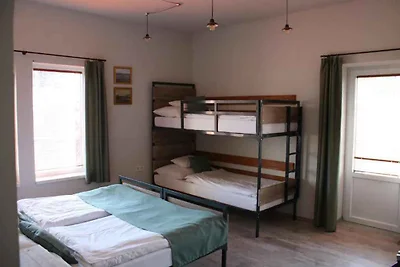 Studio mit Sauna und Whirlpool in der Nahe vo