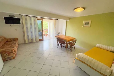 Ferienwohnung mit Pool & Balkon