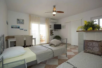 Ferienwohnung mit Klimaanlage und Meerblick