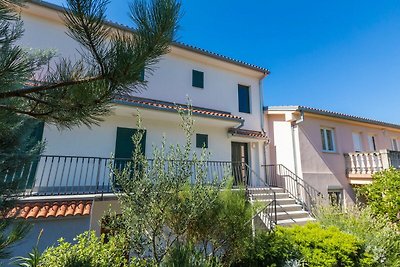 Ferienwohnung mit Balkon und Grill