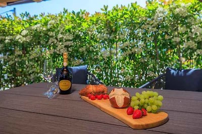 Ferienwohnung mit Klimaanlage und Meerblick