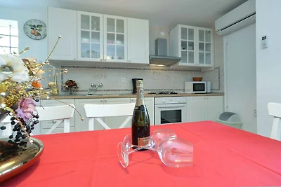 Ferienhaus mit Klimaanlage und Terrasse