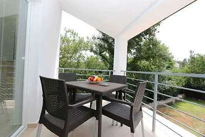Ferienwohnung mit Klimaanlage und Balkon