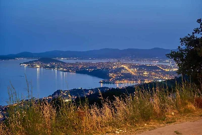 Casa de vacaciones Vacaciones de reposo Podstrana