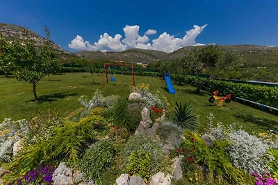 Vakantiehuis Ontspannende vakantie Seget Donji