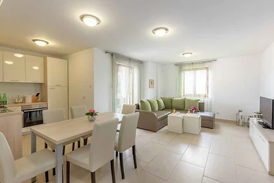 Ferienwohnung mit Balkon und Klimaanlage