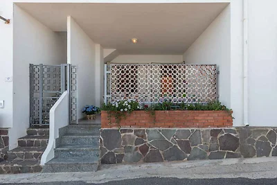 Ferienhaus mit Terrasse direkt am Meer