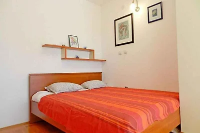 Appartamento Vacanza con famiglia Tribunj