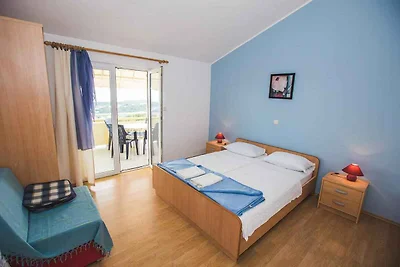 Modernes Apartment mit zwei Schlafzimmern Lid