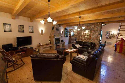 Villa mit Sauna und Pool