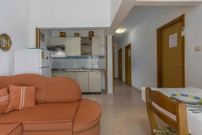 Ferienwohnung Lovely Apartment Bijelić with s