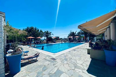 Mobilehome mit Klimaanlage, Terrasse und Pool