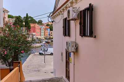 Gemütliche Unterkunft ANTONELLA mit Meerblick