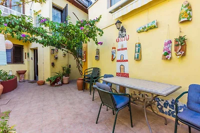 Ferienhaus mit Terrasse und Klimaanlage