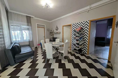 Ferienwohnung mit grosser Terrasse und Panora
