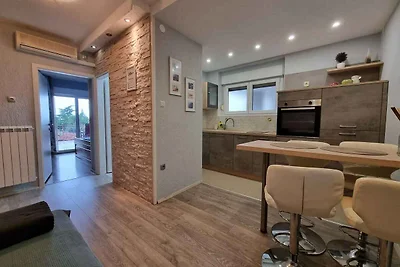 Ferienwohnung mit Terrasse und Klimaanlage