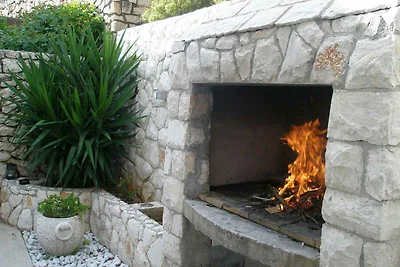 Ferienwohnung mit Klimaanlage und Grill