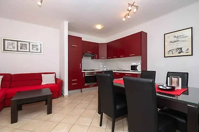 Gemütliche Ferienwohnung Gloria in Jezera auf