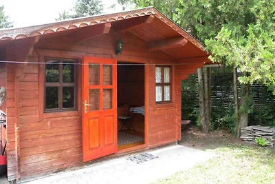 Ferienhaus /Holzhaus nur 200 m vom Strand