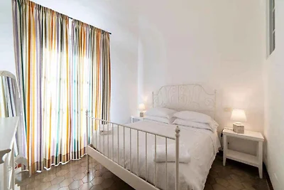 Ferienwohnung im mittelalterlichen Dorf von F
