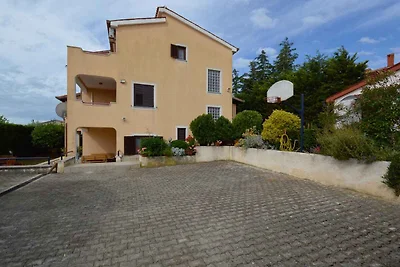 Ferienwohnung mit Terrasse und Klimaanlage