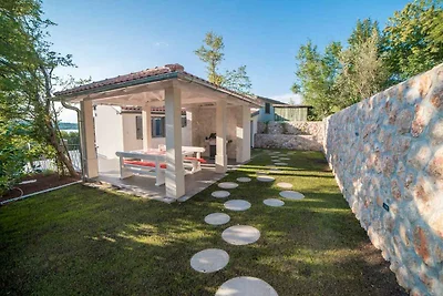 FerienHaus mit Klimaanlage und Aussenpool