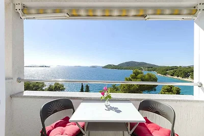 Appartamento Vacanza con famiglia Tribunj