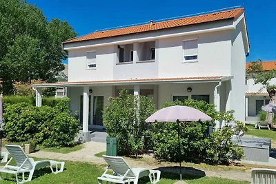 Ferienwohnung mit Terrasse in Strandnähe