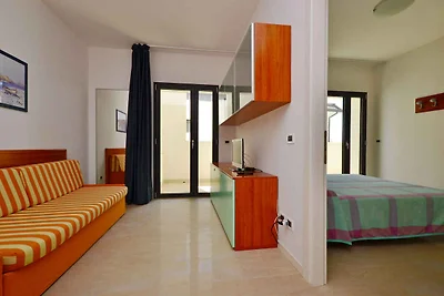 Ferienwohnung mit Klimaanlage und Balkon