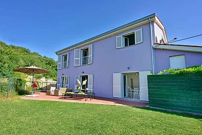Ferienhaus mit Klimaanlage und Pool