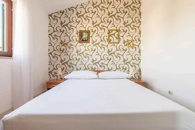 Apartment mit Schlafzimmern und Meerblick in