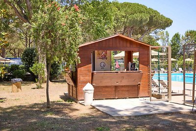 Mobilehome mit Klimaanlage und Holzterrasse