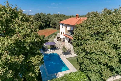 Ferienhaus mit Privatpool