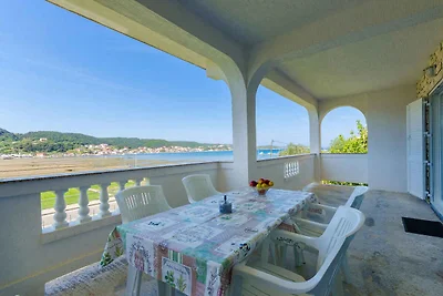 Ferienwohnung mit Meerblick und Klimaanlage