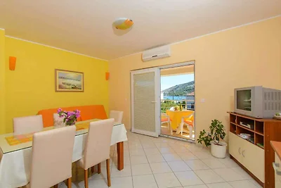 Apartment für 5 Personen mit Meerblick und Ba