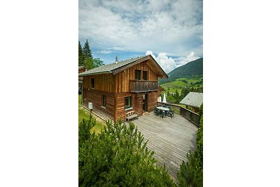 Chalet mit Hallenbad und Sauna