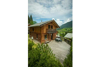 Chalet mit Hallenbad und Sauna