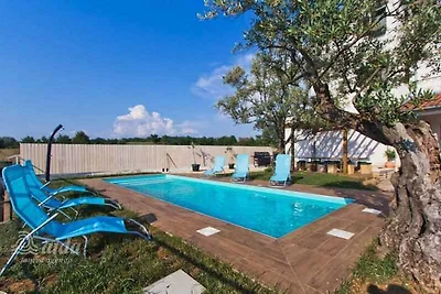 Ferienhaus mit Klimaanlage un Pool