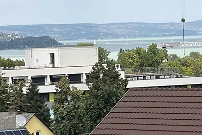 Ferienwohnung mit Balkon und Ausblick auf den