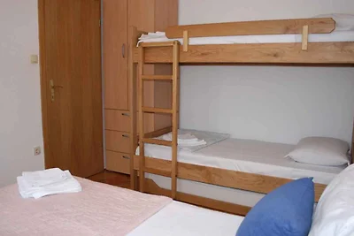 Ferienwohnung mit Terrasse und Klima