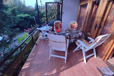Ferienhaus mit grossem, gepflegtem Garten