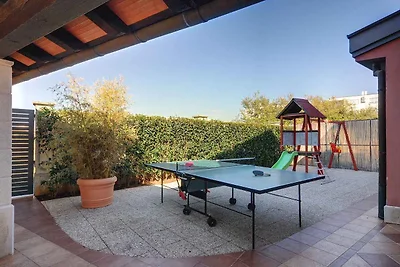 Villa mit Swimmingpool, Garten und